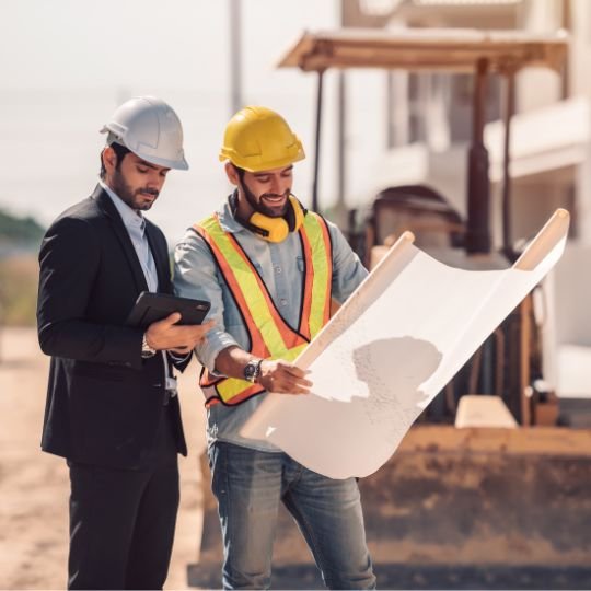 Arquitectos técnico y aparejadores