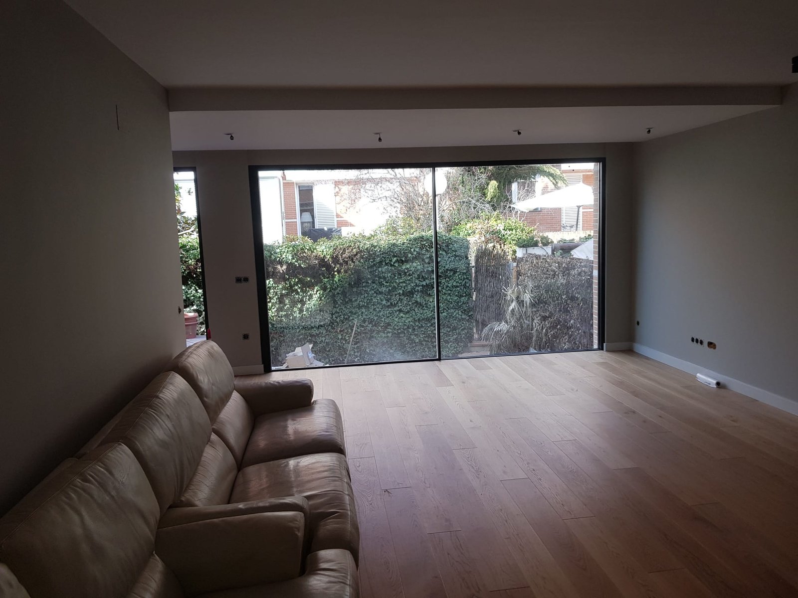 Cerramiento de Vivienda con Sistema de Carpintería Cortizo en P (3)